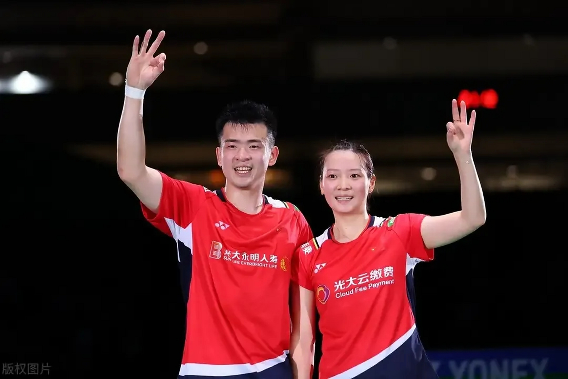 德国队轻取丹麦队,黄鸭组合惊艳四座 德国队轻取丹麦队,黄鸭组合惊艳四座