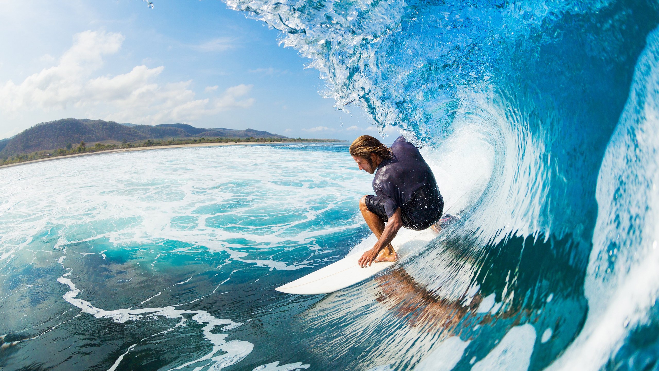 总决赛之夜，扎克·拉文的攻防统治